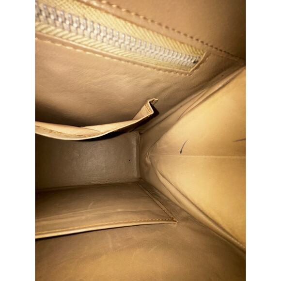 GUCCI Beige Vintage Lizard Embossed Satchel - Picture 12 of 13
